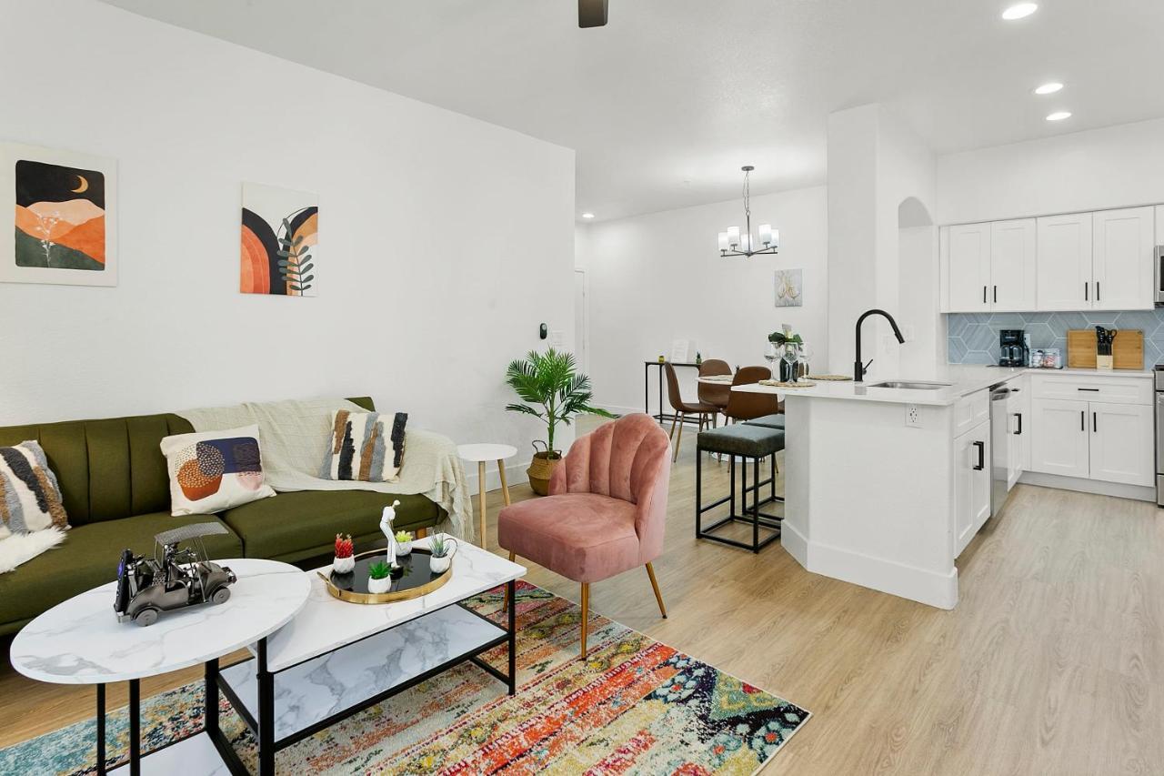 Cozysuites Glendale By The Stadium With Pool 10 Kültér fotó